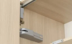 Drehtürenschrank mit Beleuchtung Villa