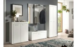 Garderobenschrank