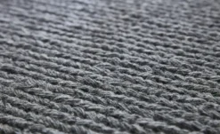 Handweb-Teppich Braided