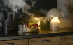 KHG Akku-Tischleuchte