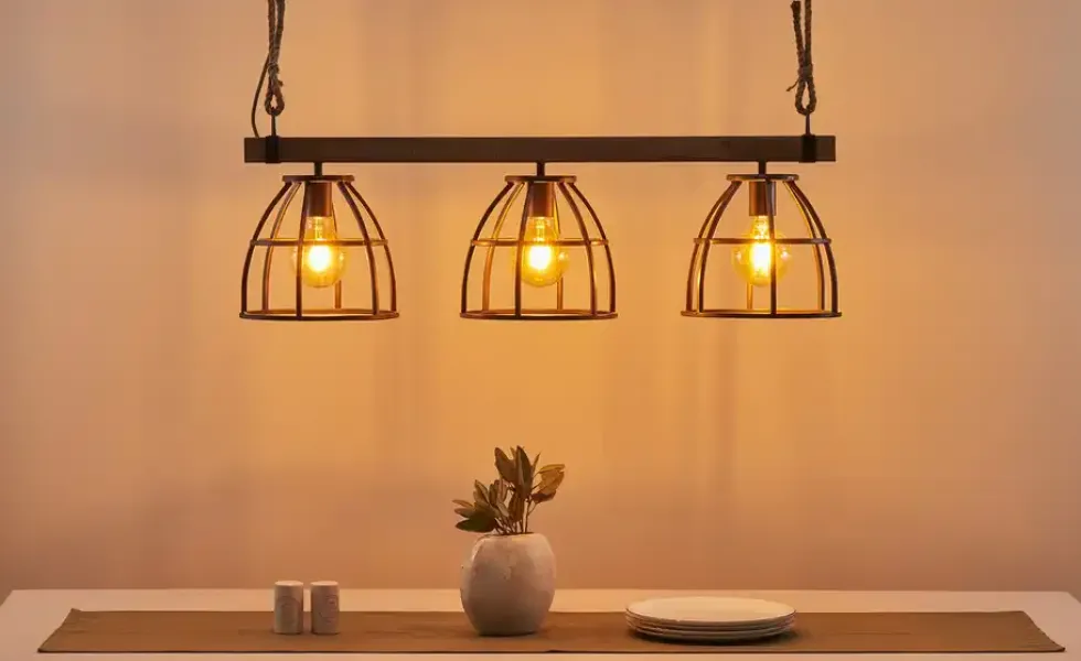Pendelleuchte, 3-flammig, Metall / Holz schwarz Frame