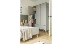 pinio Kleiderschrank Swing
