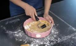 Sallys Backform- und Pizzateigroller