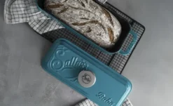 Sallys Brotbackform Baba