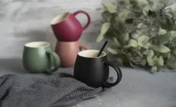 Sallys Kaffeetasse Belly Mug