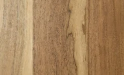 Vitrine aus Massivholz Calatria